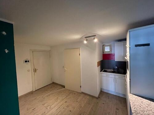 Foto - Zweiraumwohnung mit Einbauküche, Duschbad und Stellplatz