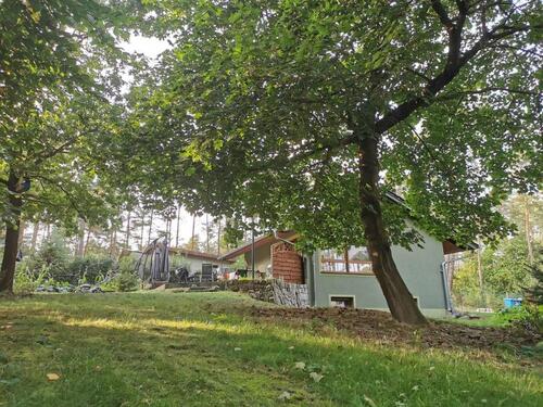 Foto - Traumhaftes Grundstück am See mit modernem Bungalow