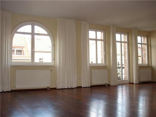 Foto - Stilvolle Wohnetage mit Aufzug direkt an U2