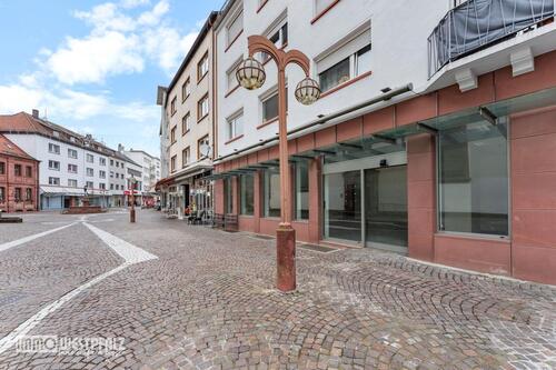 Foto - Planbare Innenstadtlage – vielseitiges Ladenlokal mit Option auf Eigentümerbeteiligung