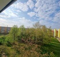 2-Zimmer-Wohnung mit großem BalkonAufzug - Schönebeck (Elbe)