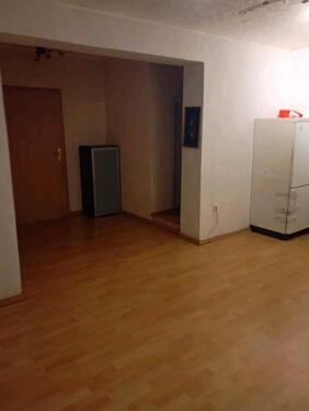 Foto - Einzel- oder 2 Zimmer Wohnung - 500,00 EUR Kaltmiete,