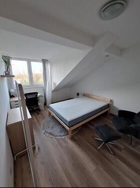 Foto - Dachgeschoßwohnung in Erfurt zum Kaufen