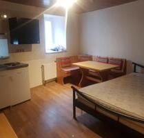 1 Zimmer 28qm - 300,00&nbsp;EUR Kaltmiete, ca.&nbsp; 28,00&nbsp;m&sup2; in Bad Wimpfen (PLZ: 74206)