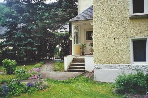 Foto - Villa in Leutenberg - 282.000,00&nbsp;EUR Kaufpreis, ca.&nbsp; 306,00&nbsp;m&sup2;