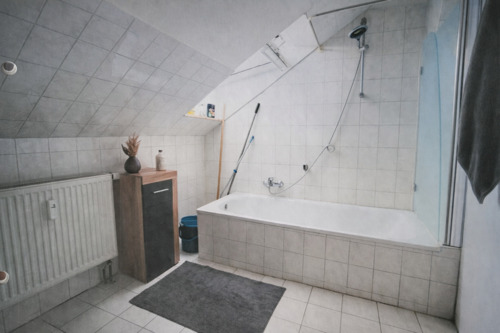 Foto - Dachgeschoßwohnung in Bremerhaven zur Miete