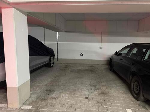 Foto - TG-Stellplatz in der Nähe des S-Bahnhofs Neuberg – sofort frei