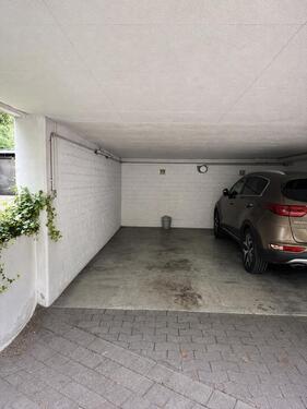 Foto - Überdachter Stellplatz in absolut zentraler Lage
