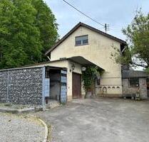 Haus in Überlingen-Nesselwangen Hohenfelsstr. 42 mit Wiese u Wald