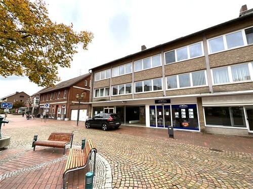 Foto - Teilrenovierte 2 Zimmer Wohnung. ca. 59,40 m², mit Balkon, im 2. OG, in der Lüneburger Straße