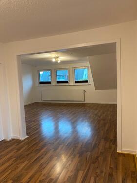 Foto - Helle 3 Zimmer Wohnung mit Balkon im Obergeschoss