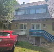 Doppelhaushälfte - 165.000,00&nbsp;EUR Kaufpreis, ca.&nbsp; 150,00&nbsp;m&sup2; in Bad Rippoldsau-Schapbach (PLZ: 77776)