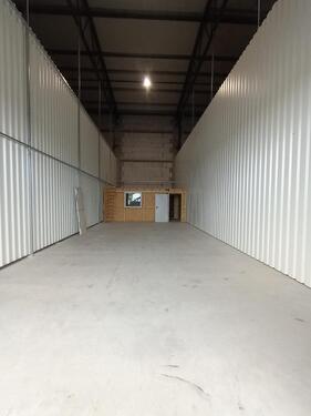 Foto - Lagerhalle Gewerbehalle mit zweiter Etage 120qm zu vermieten