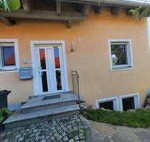 Moderne Doppelhaushälfte mit Doppelgarage in 93188 Rohrdorf - Pielenhofen