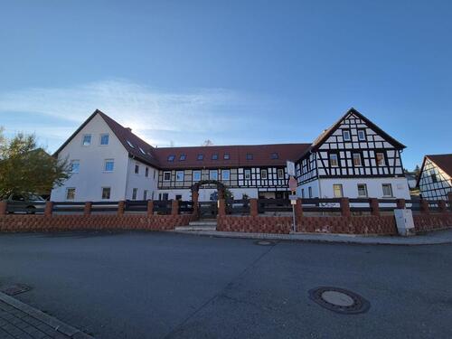 Foto - Kernsanierter Altbau & moderner Neubau