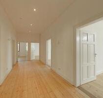 FuldaAm Fuße des Frauenberges: Stil hat ein neues Zuhause: 121 m² kernsanierte Altbau-Eleganz mit Gartenanteil