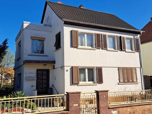 Foto - EFH in Wo-Pfeddersheim mit großem Garten in ausgezeichneter Lage