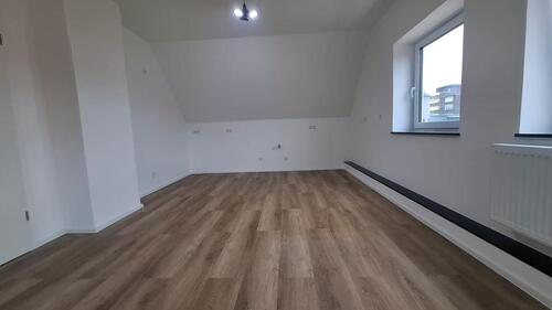 Foto - Großzügige 4-Zimmer-Wohnung mit traumhaftem Blick in die Stadt!