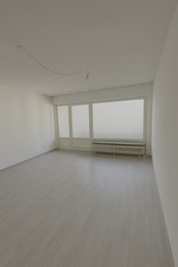 Foto - Renovierte 3-Zi Wohnung Nordstadt + Balkon+ Tiefgaragenstellplatz