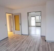 Freundliche helle 4 Zimmer Wohnung zu vermieten - Nähe Volkspark - Kaiserslautern Engelshof Freundliche helle 4 Zimmer Wohnung zu vermieten - Nähe Volkspark - Kaiserslautern Engelshof