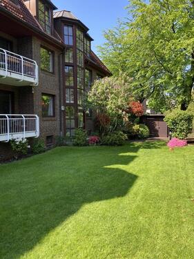 Foto - Großzügige Wohnung, 2 Zimmer. 78qm Wohnfläche, 6qm großer Balkon, ruhige Lage