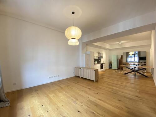 Foto - Moderne 2,5-Zimmer-Wohnung in sanierten Altbau