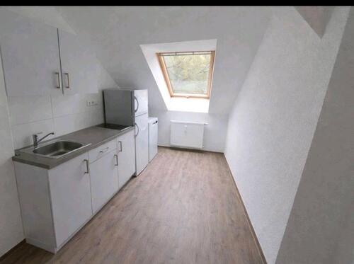 Foto - 2 Zimmer Dachgeschoßwohnung zur Miete in Bernburg (Saale)