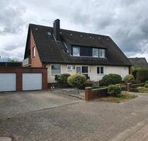 Privatverkauf Zweifamilienhaus in 31535 Neustadt, Helstorf - Neustadt am Rübenberge
