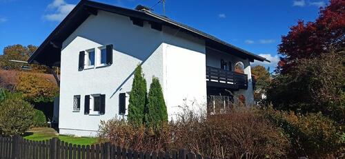 Foto - Einfamilienhaus - 2.150,00 EUR Kaltmiete, ca.  175,00 m²