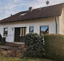 Doppelhaushälfte mit traditionellem Charme - Gundelsheim