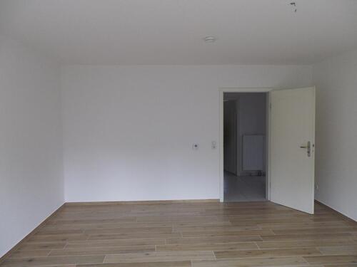 Foto - 3-Zimmer-Wohnung mit Balkon, EBK & Garage in ruhiger Lage von Bad