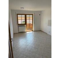 Wohnung zu Vermieten - 650,00&nbsp;EUR Kaltmiete, ca.&nbsp; 66,00&nbsp;m&sup2; in Tacherting (PLZ: 83342)