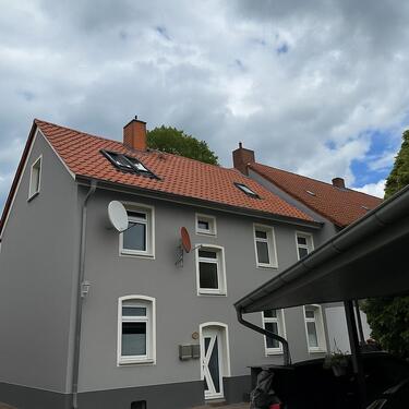 Foto - Modernisiertes, zentrales, renditestarkes Zweifamilienhaus