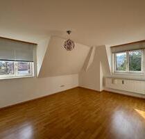 gemütliche 3 Zimmer Dachgeschoss Wohnung - 48m2 - Neukirchen/Erzgebirge