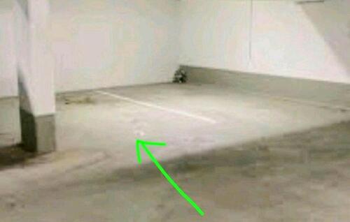 Foto - Garage tiefgarage Stellplatz - 84,00&nbsp;EUR Miete,