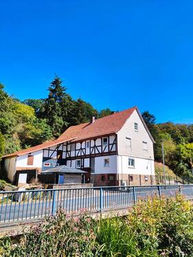 Foto - 1 Familienhaus mit Werkstatt und Garten
