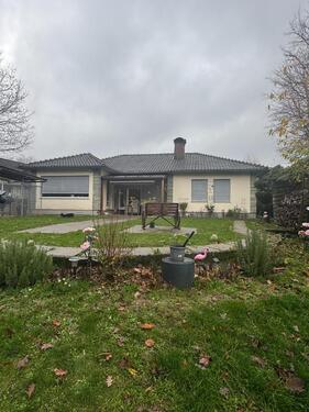 Foto - Charmanter Bungalow in Brake - 390.000,00 EUR Kaufpreis, ca.  132,00 m²