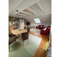 Wunderschöne helle 4-Zimmer-Wohnung mit Balkon zu vermieten - Goldkronach