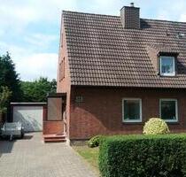 gemütliche DHH mit Gartenhäuschen - Heide