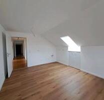 DG-Wohnung 75 qm in Wenzenbach - 750,00&nbsp;EUR Kaltmiete, ca.&nbsp; 75,00&nbsp;m&sup2; in Wenzenbach (PLZ: 93173)