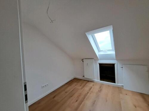 Foto - 3 Zimmer Dachgeschoßwohnung in Wenzenbach