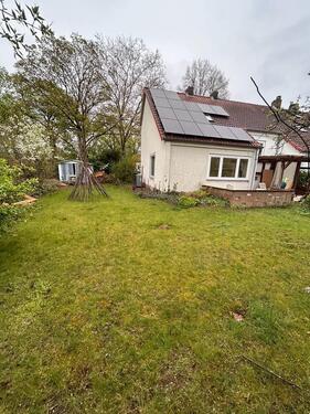 Foto - Reihenendhaus – Erstbezug nach Sanierung mit PV-Anlage & Wärmepum