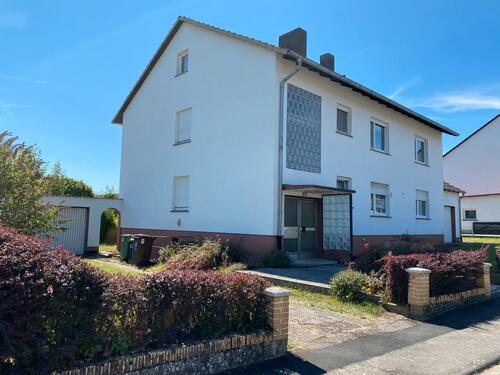 Foto - 12 Zimmer Mehrfamilienhaus, Wohnhaus zum Kaufen in Trendelburg