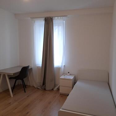 Foto - Voll möbliertes WG-Zimmer (14 m²) im Zentrum Nürnberg ab 01.09