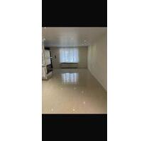 Doppelhaushälfte zum Vermieten - 938,00&nbsp;EUR Kaltmiete, ca.&nbsp; 105,00&nbsp;m&sup2; in Bruchmühlbach-Miesau (PLZ: 66892)