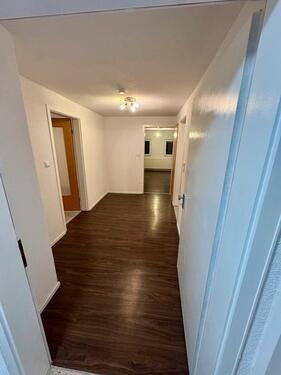 Foto - Hochwertig sanierte 3-Zimmer-Wohnung (70 mª) in sehr guter Lage