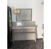 Lotto-Tresen mit Lottoablage - Ladeneinrichtung - Lübeck Sankt Lorenz Nord