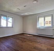 Moderne 4-Zimmer-Wohnung in Toplage in Esslingen - Esslingen am Neckar