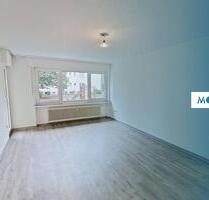 **Große 4-Zimmer-Erdgeschosswohnung mit BALKON und viel Platz für jedes Familienmitglied** - Paderborn