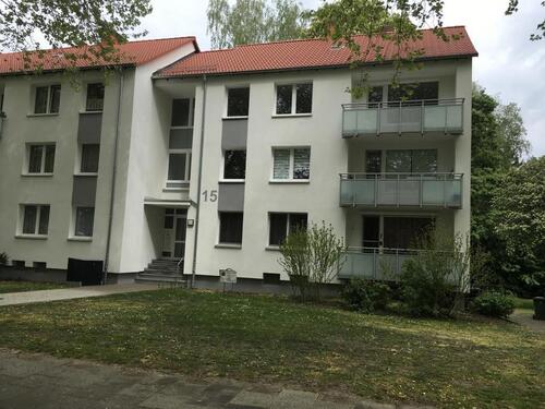 Foto - 4-Zimmer-Wohnung in Kamen Mitte - Balkon - Bad mit Dusche und Fenster